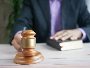 Read more about the article Discover how to find the best civil advocate for your critical legal needs