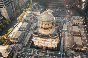 Read more about the article What makes a Supreme Court Senior Advocate truly stand out in complex cases?